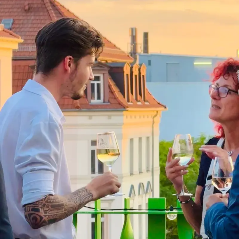 sunset-conversation-wine-glasses