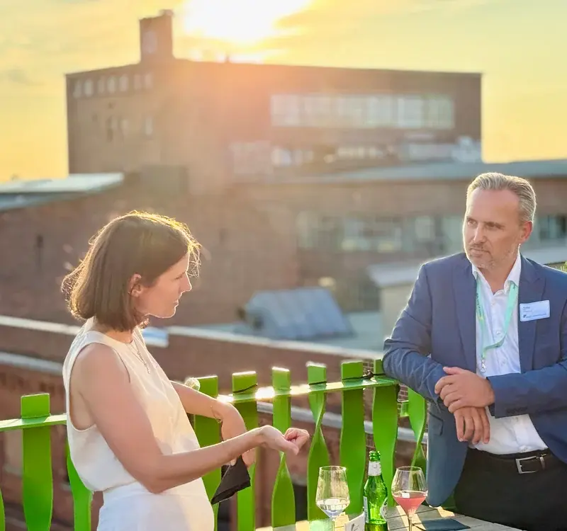 sunset-rooftop-conversation